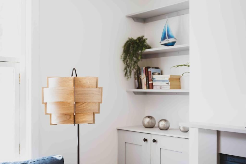 The Lymington Sailor'S Cottage 외부 사진